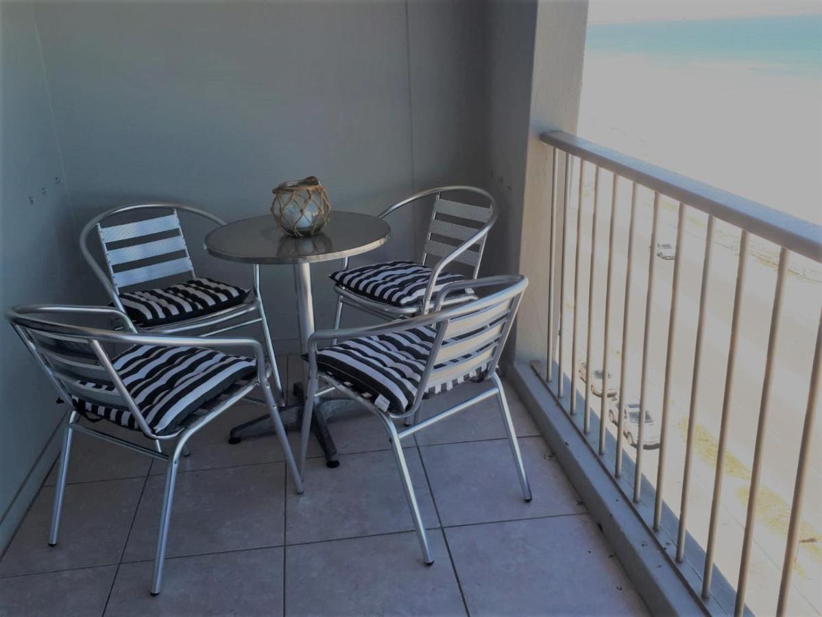 Blouberg Beachfront Apartment Bloubergstrand Buitenkant foto