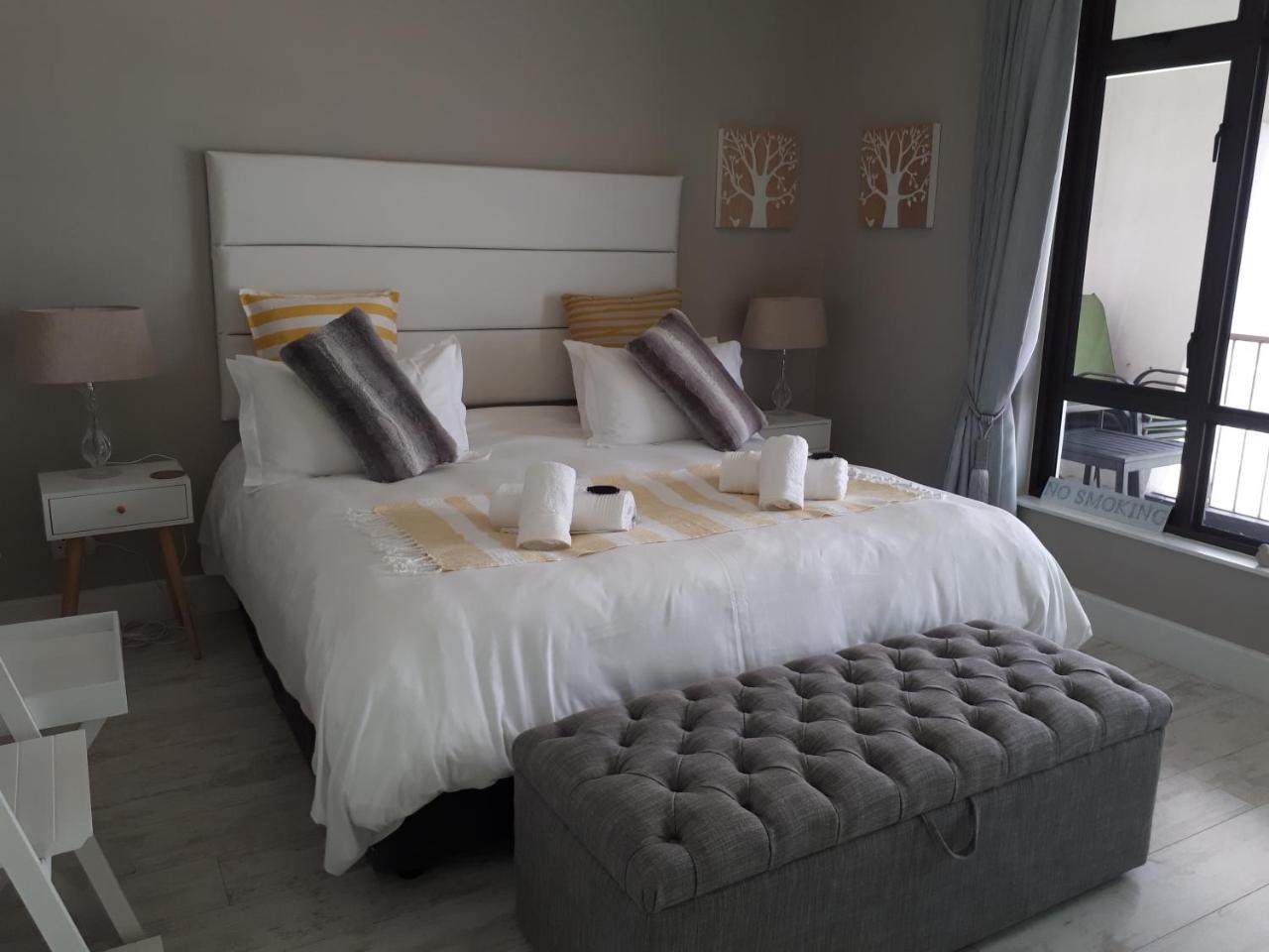 Blouberg Beachfront Apartment Bloubergstrand Buitenkant foto