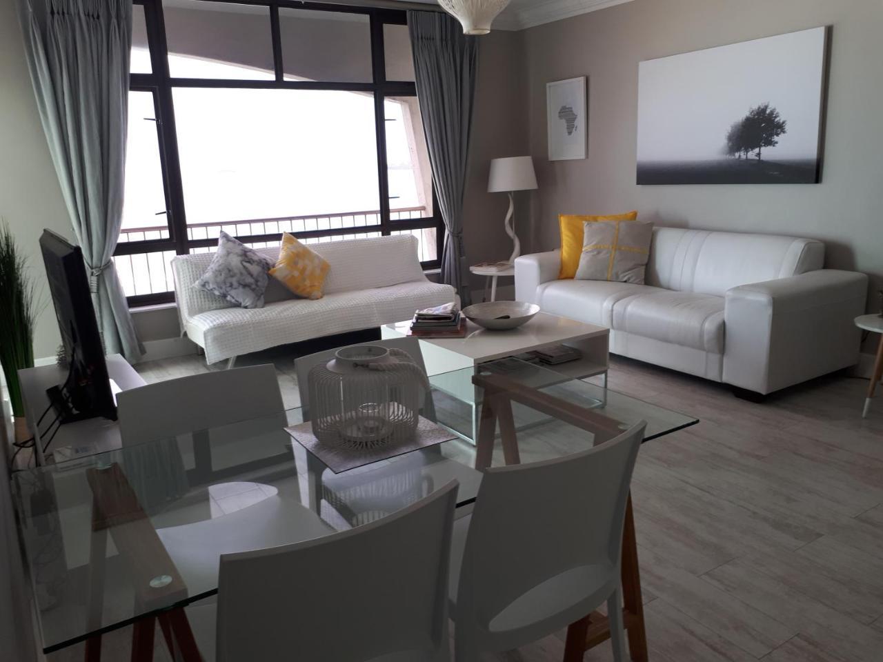 Blouberg Beachfront Apartment Bloubergstrand Buitenkant foto